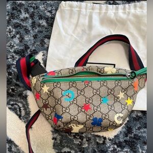 Gucci Beige GG Supreme Waist Bag with Red, Blue & Green Accents